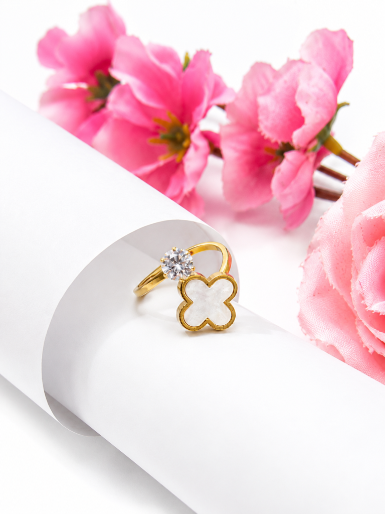 White Clover Ring