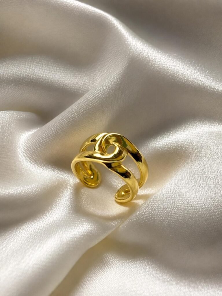 Gold Twist Knot Open Ring