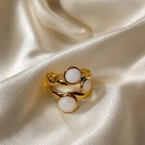 Pearl Aura Ring