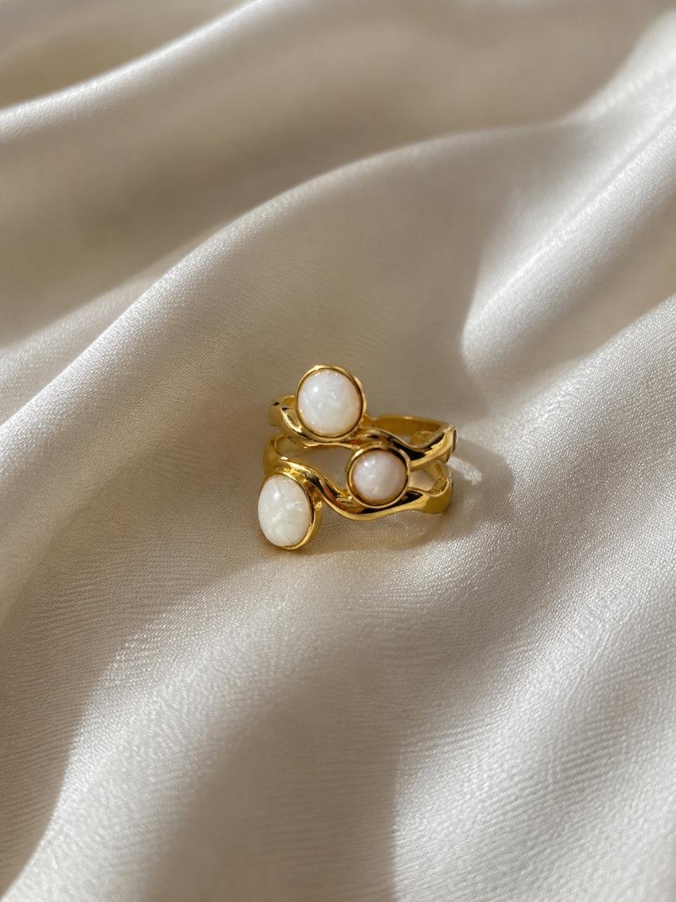 Pearl Aura Ring - Image 2